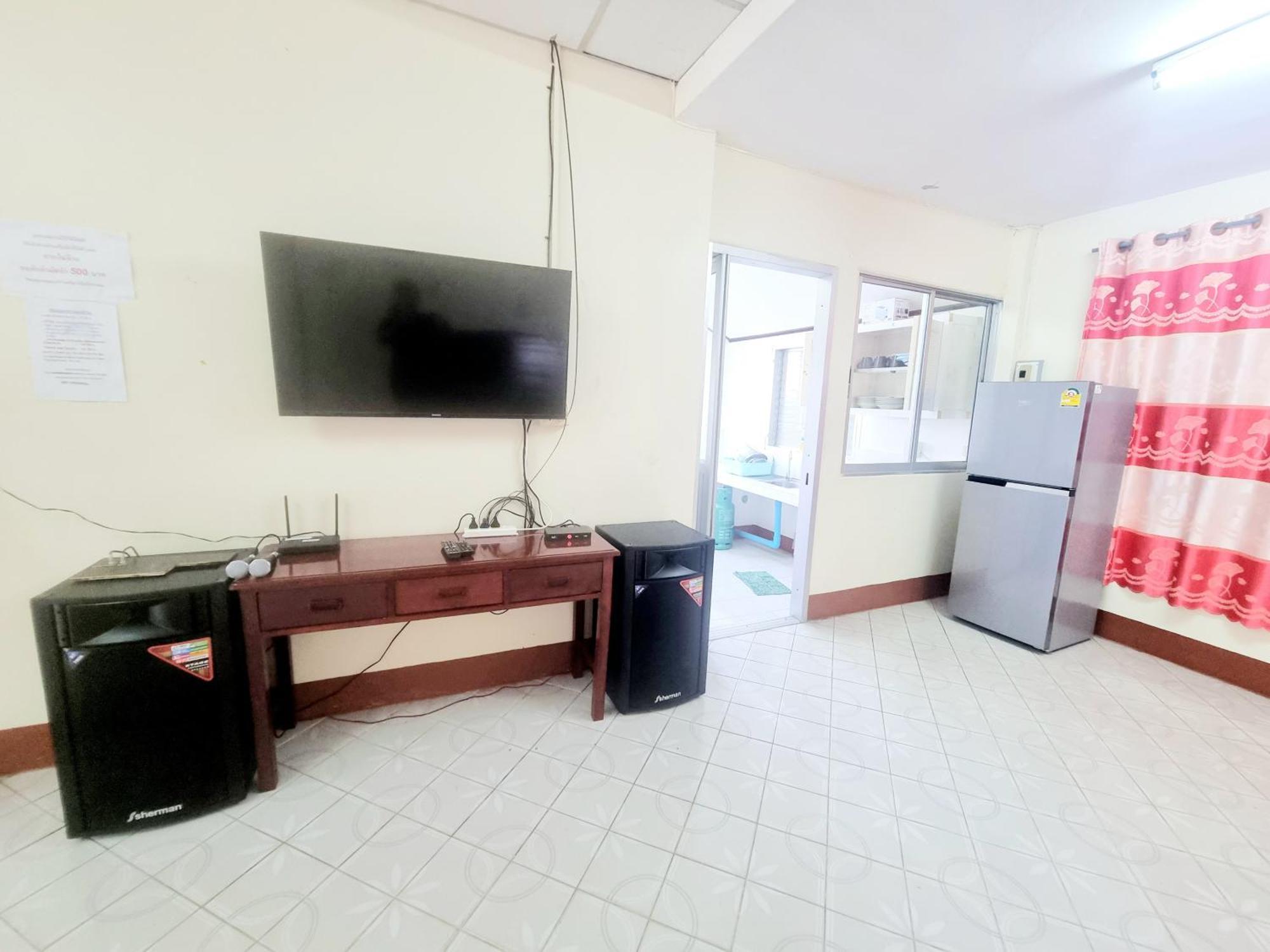 Mae Rampung Beach House คาราโอเกะและสระเด็ก Rayong Esterno foto