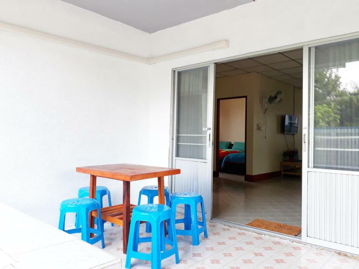 Mae Rampung Beach House คาราโอเกะและสระเด็ก Rayong Esterno foto