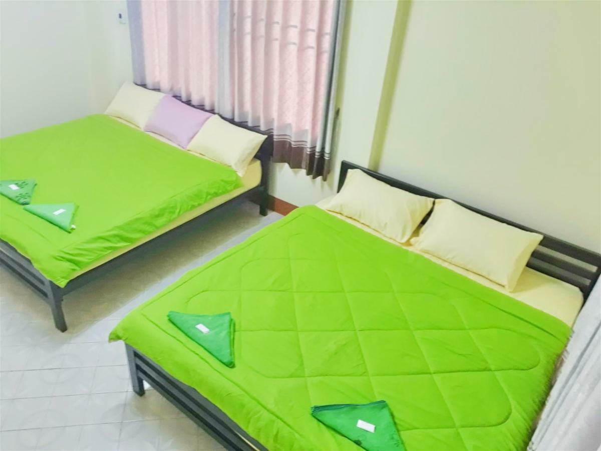 Mae Rampung Beach House คาราโอเกะและสระเด็ก Rayong Esterno foto