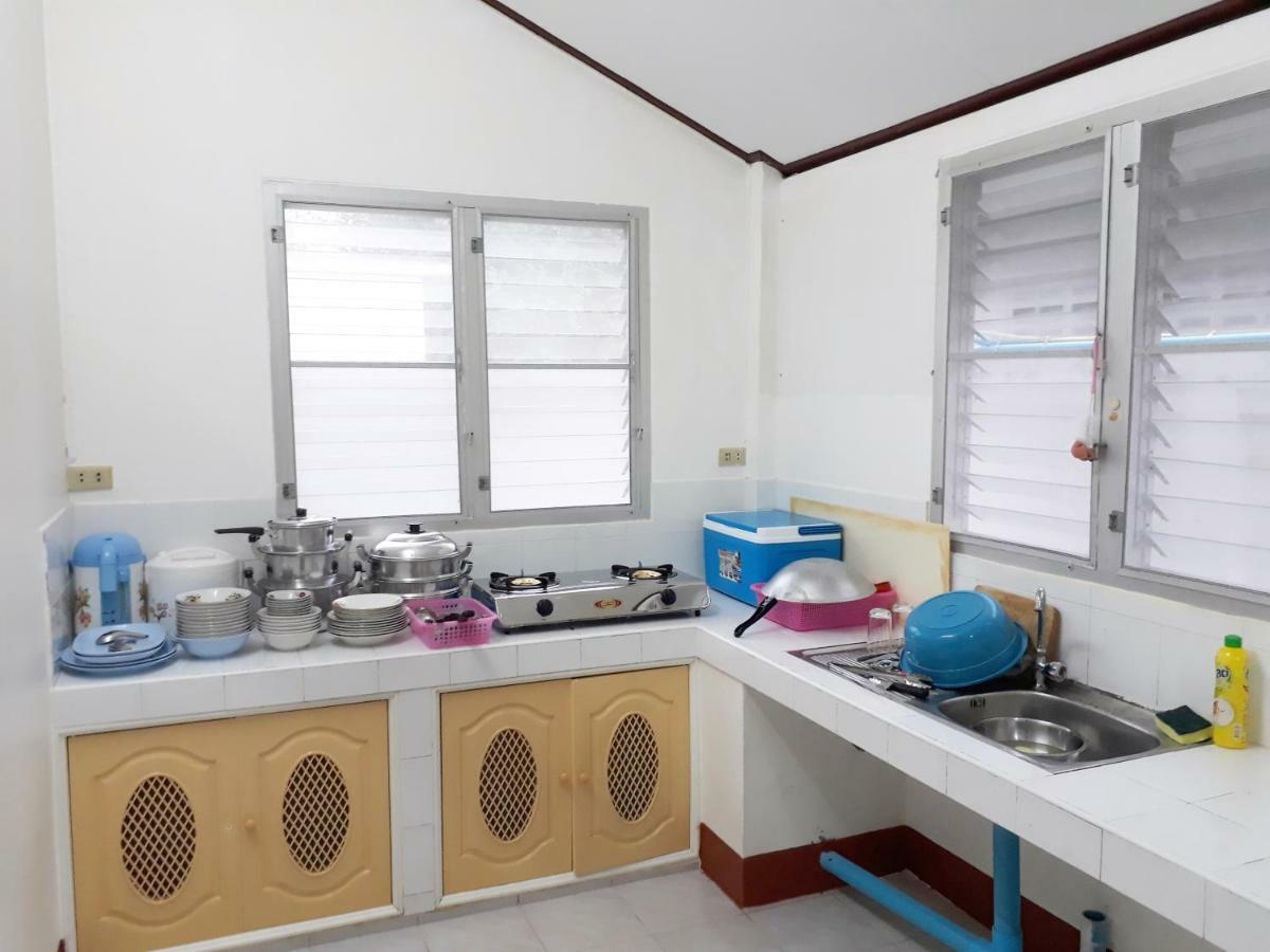 Mae Rampung Beach House คาราโอเกะและสระเด็ก Rayong Esterno foto